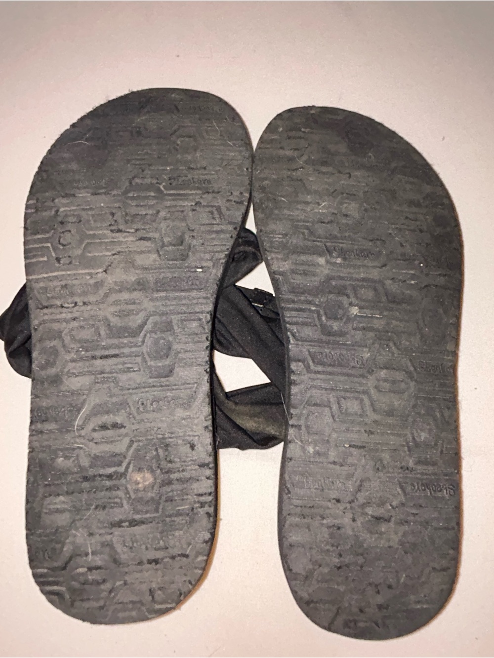 Skechers Black Twisted Fabric Flip-Flops - Picture 5 of 6